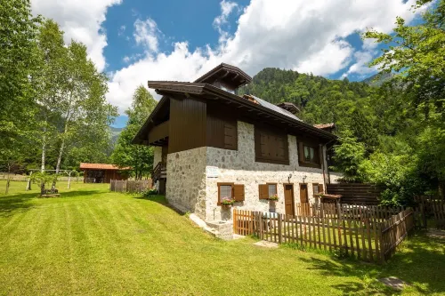 Apartment surrounded by greenery in Val Concei Hotels in Ledro