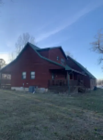 Ozark Retreat-a cozy cabin perfect for outdoor enthusiast or a place to relax.