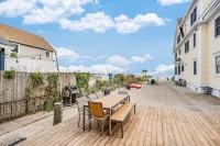 Beachfront house on Long Island Sound