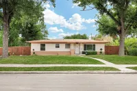 TexMex House – Spacious Family Retreat - Sleeps 16 -  Near All Attractions Hotels in West San Antonio