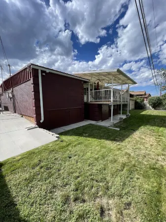 NEW! Modern Mountain 5BR Getaway, 15-40 minutes from 7 ski resorts Sleeps 12