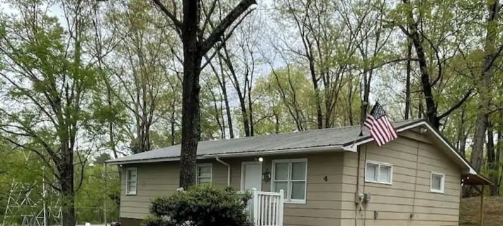 Anchor down - 3 Bed Cabin Hotels in Scottsboro