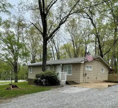 Anchor Down - 3 bed/2 bath Cabin