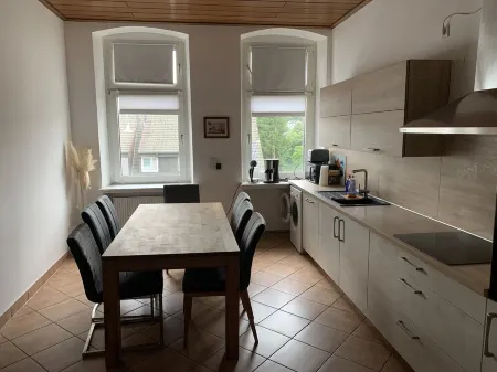 Quiet living near Zollverein, restaurant medallion in the house Отели рядом с достопримечательностью «Музей дизайна красной точки»