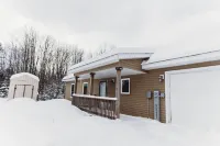 Family Friendly Forest Cabin - Pictured Rocks, Waterfalls, Orv/Snowmobile Trails Hotels in Alger County