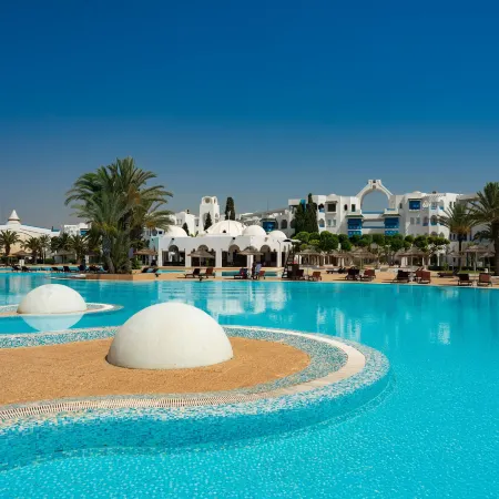 The Mirage Resort & SPA