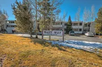 The Gem Of East Bay! Completely Remodeled 2nd Floor Unit With Breathtaking Views