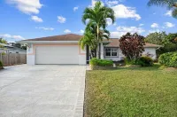 3 Bedroom Pool Home in PSL