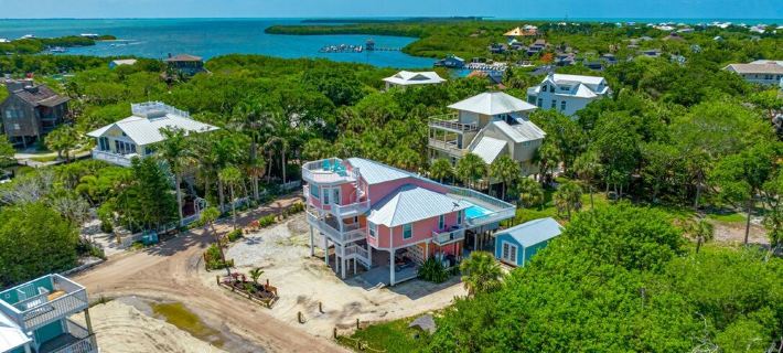 Private Elevated Pool & Deck! Hoteles en Captiva