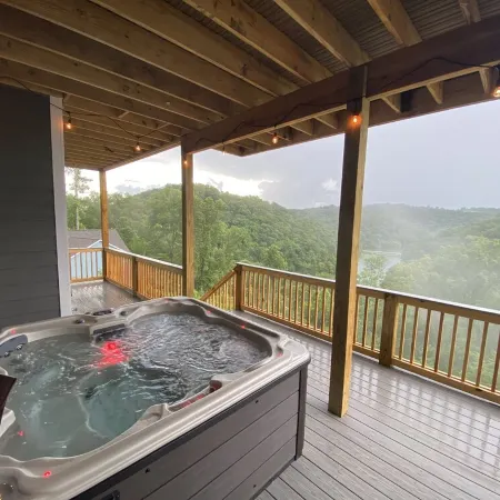 Breathtaking 6Bd/6 Bath/PRIVATE DOCK All The Bells and Whistles!