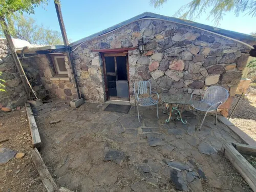 Tucson Desert Deer Trail Cabin Spacious 2B with Amazing Mountain View