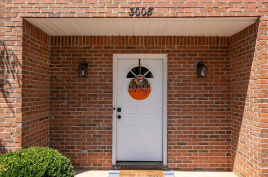 BRAND NEW!! 3BD/3.5BA Auburn Townhome Near Campus