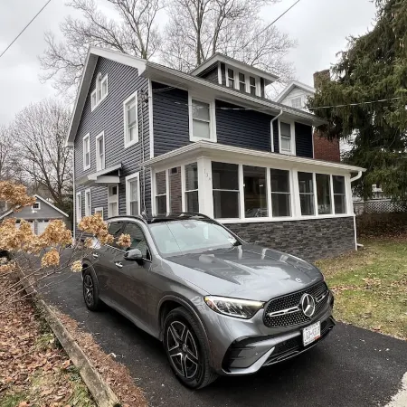 New 5 Bed 2 Bath near Syracuse University and Downtown with Plenty of Parking