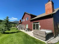 Town Ctr l Hot Tub l Mtn View l Loft l Fireplace - Chalets