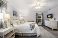 Dragonfly - Southern charm on the North end of Anna Maria Island