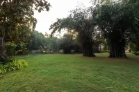 Pool Villas with Cook by Baya Resorts - Karjat Hotels in Wavarle