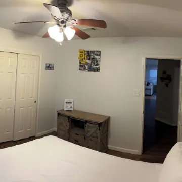 Perfect home for Baylor, Silos, and Business guests