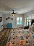 Waterfront Mid Century Cottage w/Pool and Spa- Close to beaches - Sleeps 9
