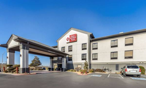 Best Western Plus Midwest City Inn Suites