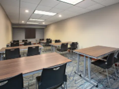 Holiday Inn Express & Suites GRAND RAPIDS-NORTH by IHG Hotels in Walker