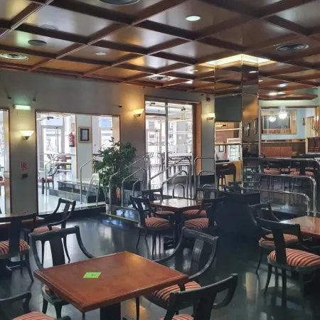 B&B HOTEL Gijón Centro Begoña