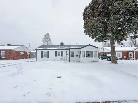 Cozy 3BR Spacious home w/Patio -Sleeps8