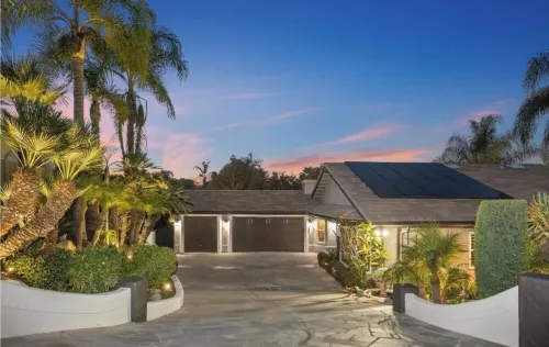Executive 4bedroom, 2bath home