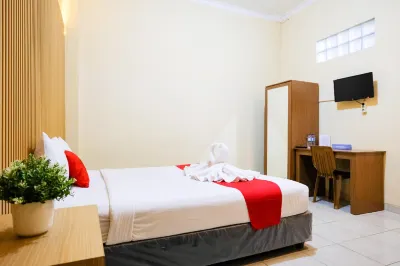 RedDoorz at MM Guesthouse Yogyakarta Hotels in Kalasan