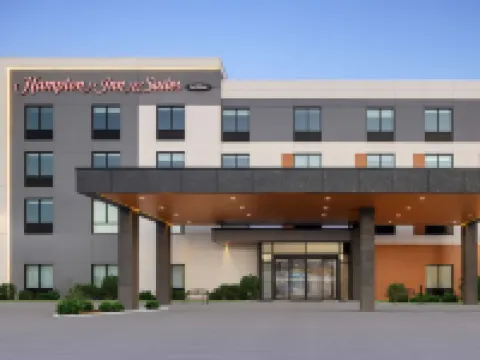 Hampton Inn & Suites by Hilton Orangeville, on Hotels in Mono