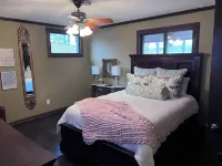 Italian Style Lodge Lake House on Lake Barkley - over 5100 sq. ft.