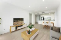 Oversized Unit - Prime Location