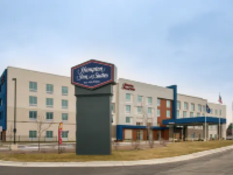 Hampton Inn & Suites Adrian Hotels in Adrian