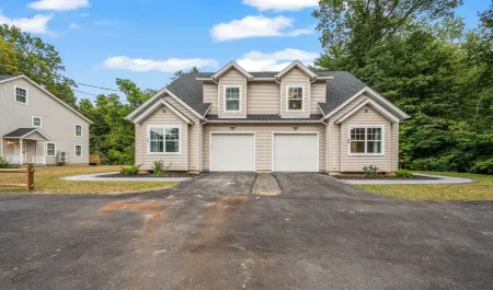 Modern Family Retreat | Near Downtown Hartford | Sleeps 10 Отели в г. Блумфилд