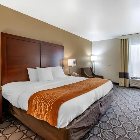 Spark by Hilton Cincinnati Airport South