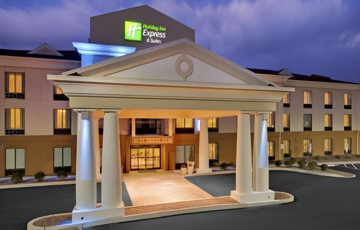 Holiday Inn Express & Suites LOGANSPORT by IHG