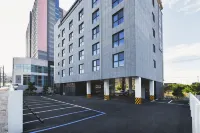 The Land Hotel Hayang Branch