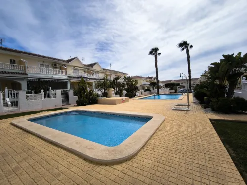 Quesada Holiday Bungalow - Pools
