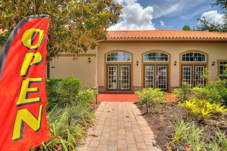 Stylish 3BR Condo in Tuscana Resort | Pool, Balcony & Prime Location!