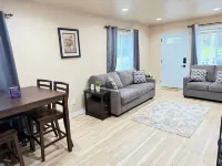 Pacific Escape-Walk to the beach! Adorable 2-bedroom Crescent City home.