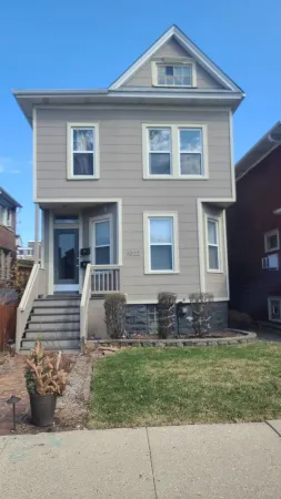 Cozy, Comfortable and Convenient apartment. Close to everything! Отели рядом с достопримечательностью «Frank Lloyd Wright Home and Studio»