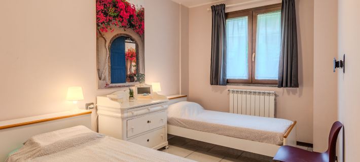 Anna Hotels in Domaso