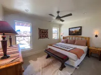 New listing! Hanson House- 9 bed 7.5 bath Sleeps 35. 1/2 Acre Grass Yard