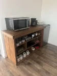 Cozy private suite in pleasant Rio Rancho with AC, WiFi, TV