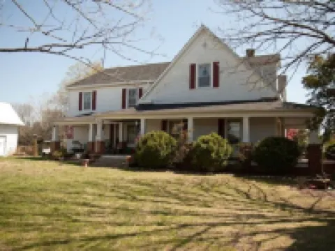 Country Manor Hotels in Vance County