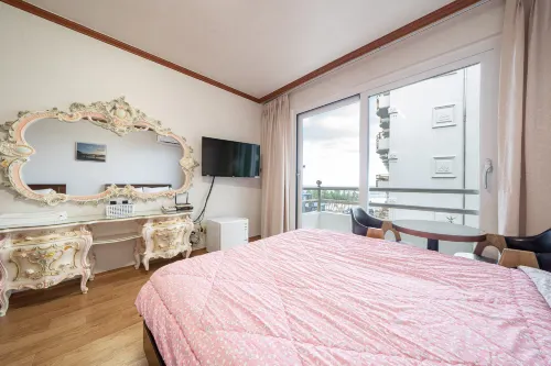 Gangneung Gyeongpodae Gangneung Motel