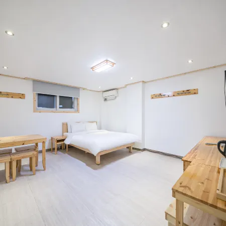 Mokpo M Hotel Отели рядом с достопримечательностью «Железнодорожная станция Мокпо»