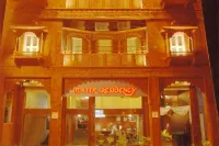 Hotel Malik Residency Hotels near South Mart