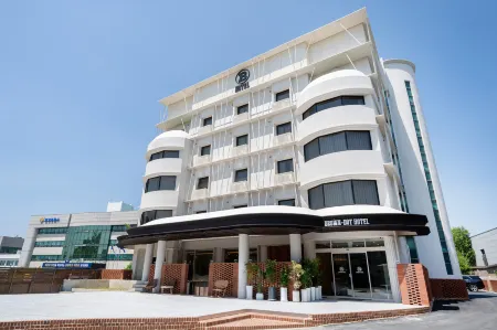 Damyang Brown Dot Jeonnam Damyang Branch Отели рядом с достопримечательностью «Sigyeongjeong Pavilion»