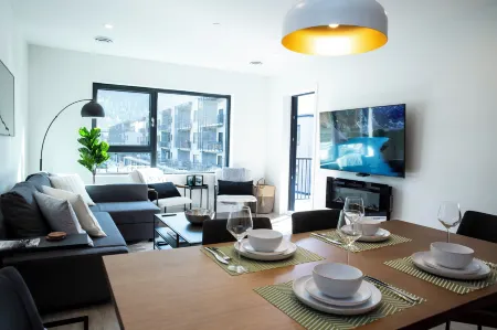 Birdies and Bears by Revelstoke Vacations