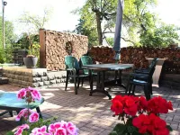 Sebnitz Garden Retreat